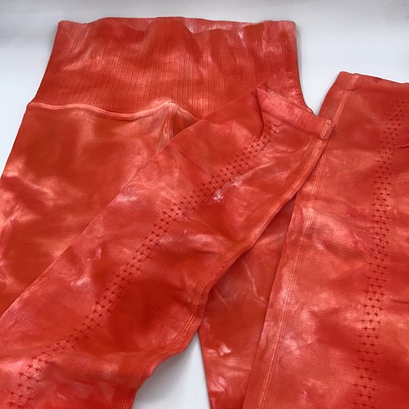 NEW! $78 FREE PEOPLE Movement High-Rise GOOD KARMA XS/S Orange Tie Dyed Leggings - Picture 9 of 17